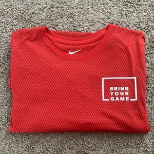 NIKE Bring Your Game Graphic Dri-Fit  T-Shirt Size S Red